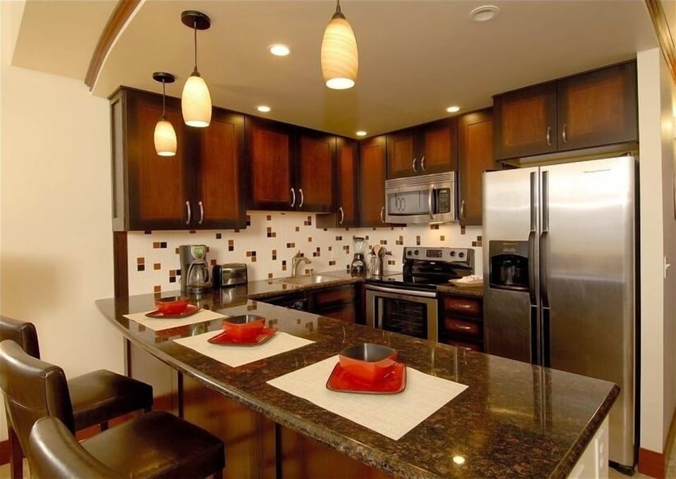 Fully equipped beautifully remodeled kitchen.