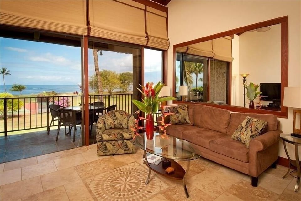 Gorgeous ocean and year round sunset views