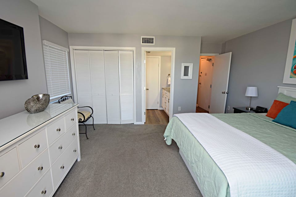 Master Bedroom 3