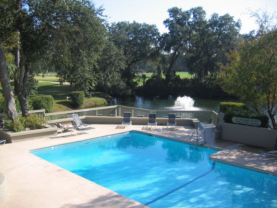 St Andrew’s Common villa pool and lagoon view