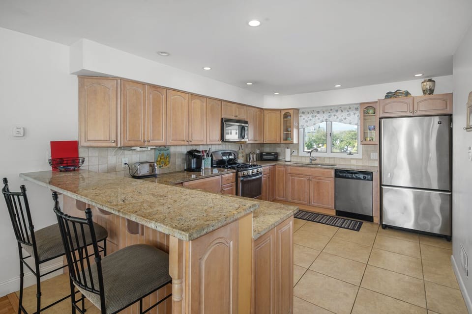 4019 Kitchen