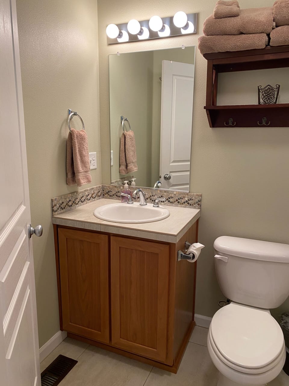 Upstairs hall bath 