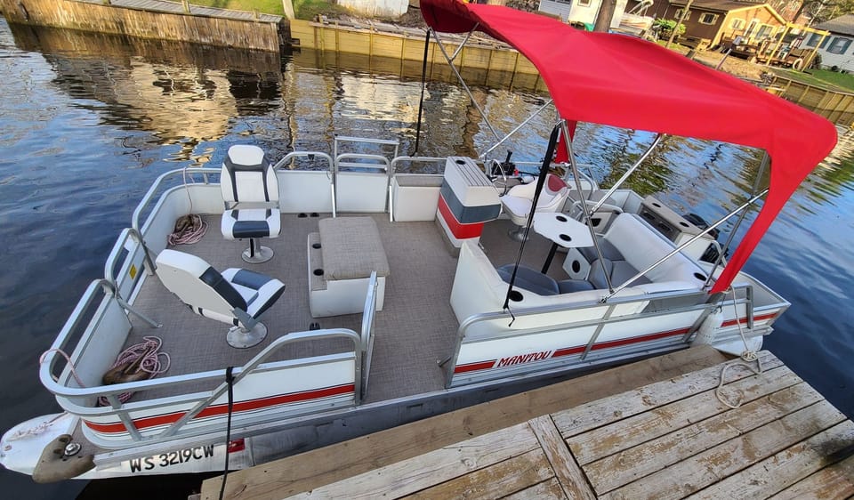 8 passenger pontoon for guests available  to rent at $260/day