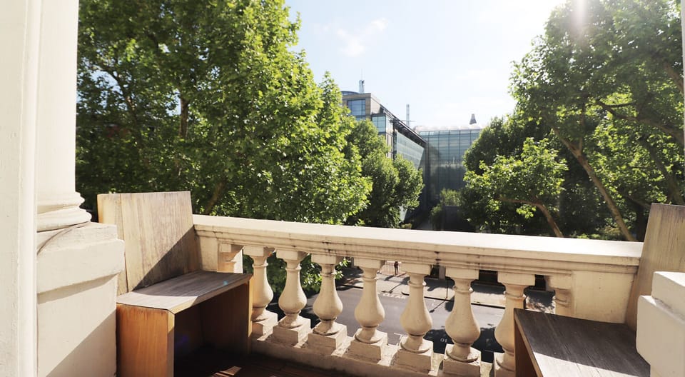 Victorian balcony with view towards the Natural History Museum.