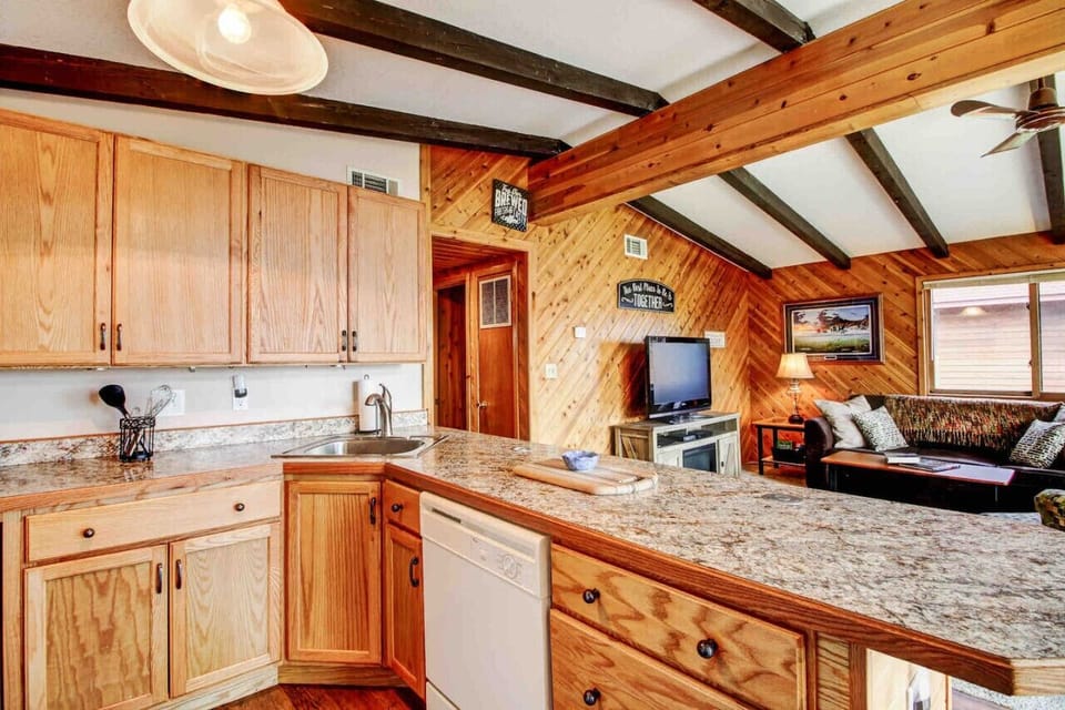 Modern kitchen