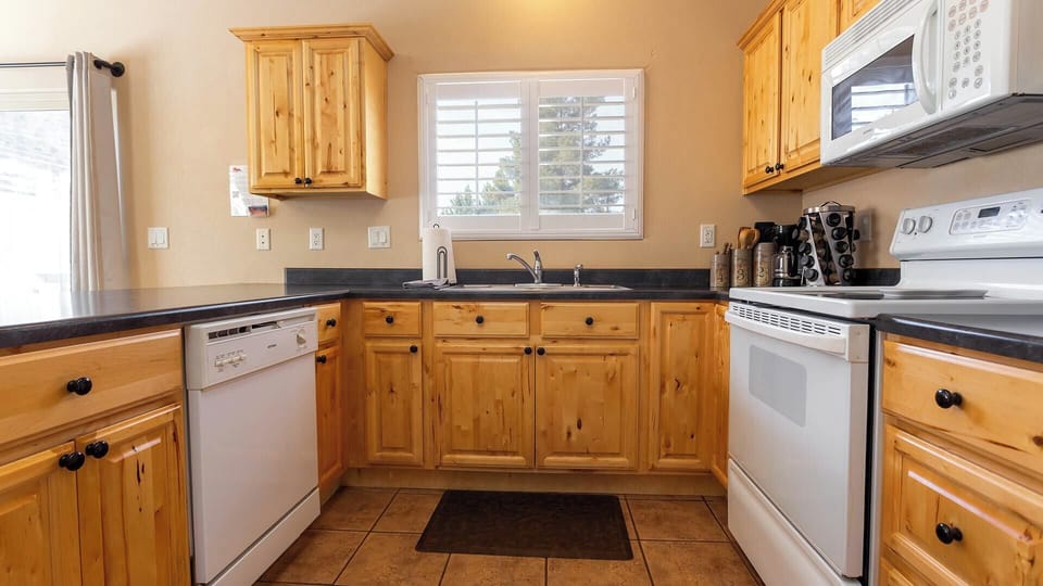 Feel right at home. Our fully-stocked kitchen provides all the tools and cookware you'll need to create your favorite meals.
