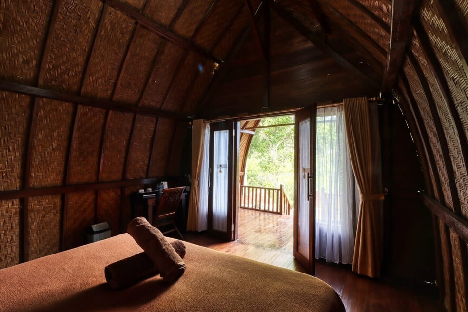 Standard Double Room, 1 King Bed, Patio, Hill View | Pillowtop beds, desk, laptop workspace, free WiFi