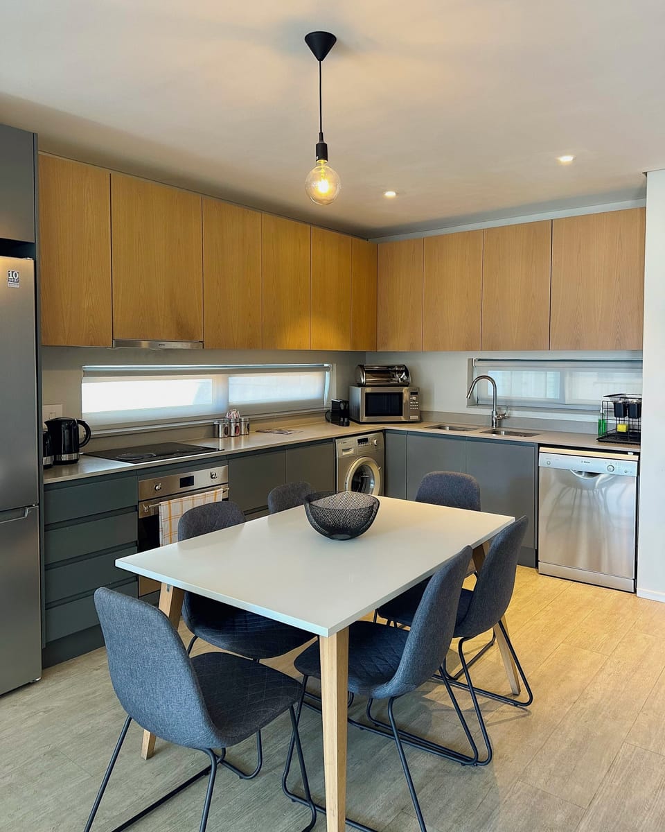 Microwave, oven, stovetop, electric kettle