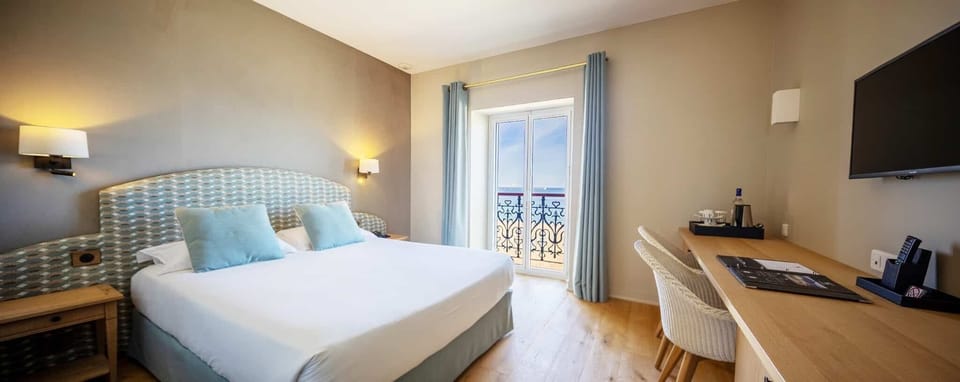 Chambre Vue Mer | 13 bedrooms, in-room safe, individually decorated