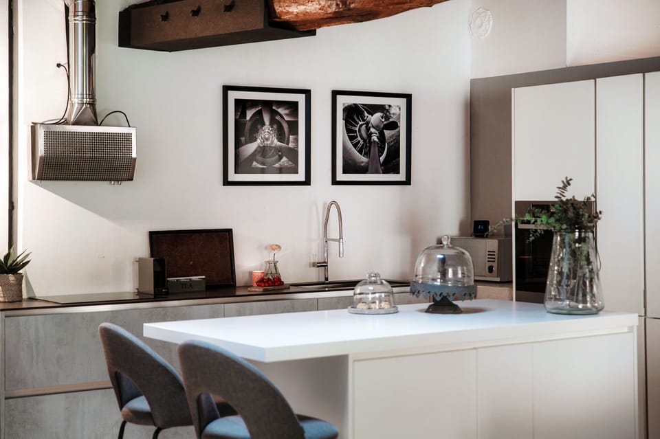 Apartment, 1 Bedroom | Private kitchen | Fridge, microwave, oven, stovetop