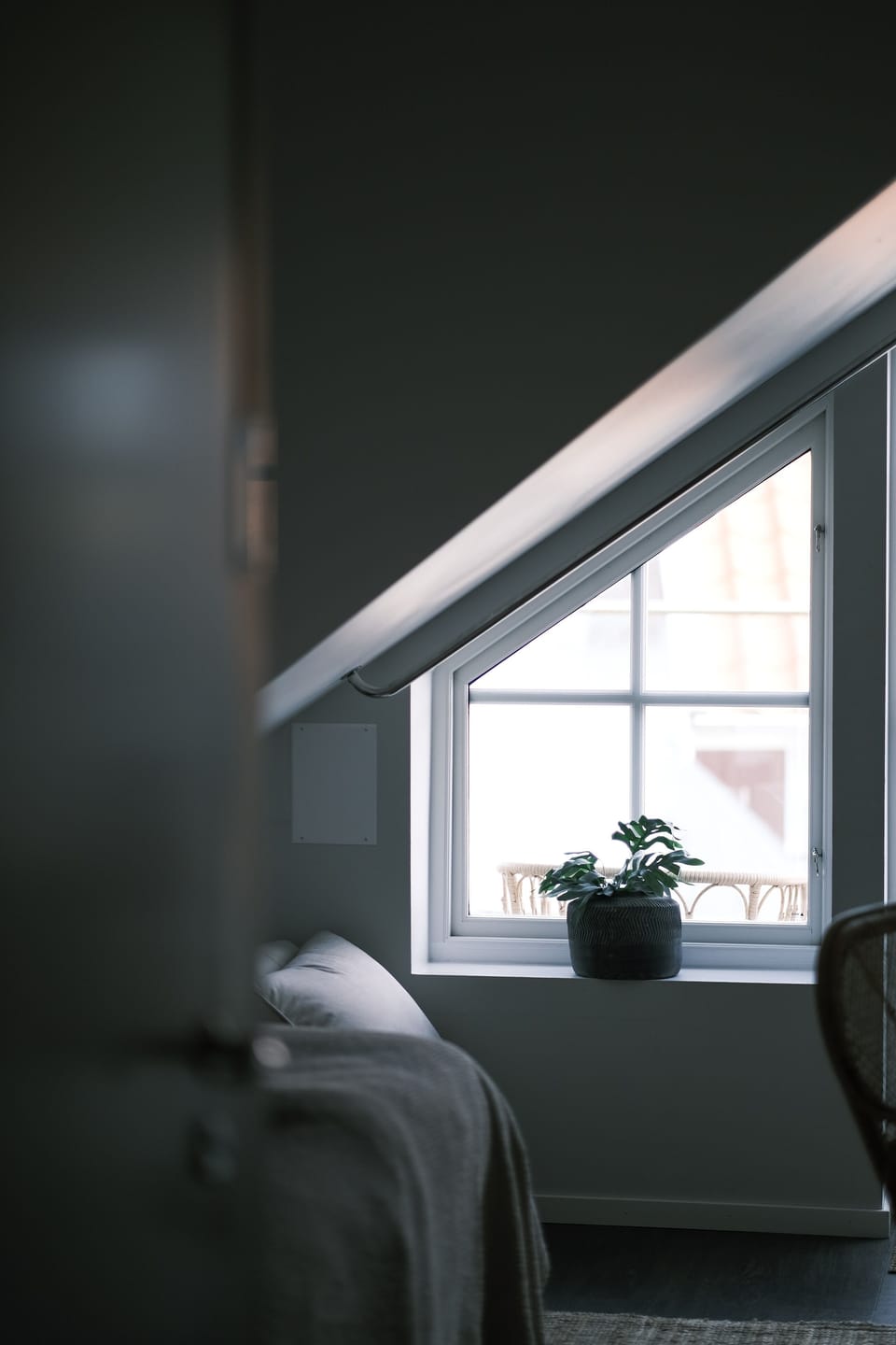 Twin Room, Balcony, Ocean View | Desk, blackout drapes, soundproofing, iron/ironing board