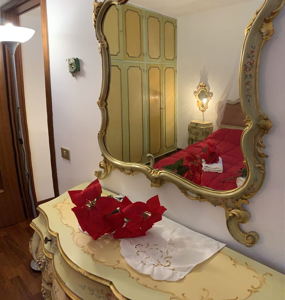 Superior Double Room, Shared Bathroom, City View | Individually decorated, individually furnished, soundproofing, free WiFi