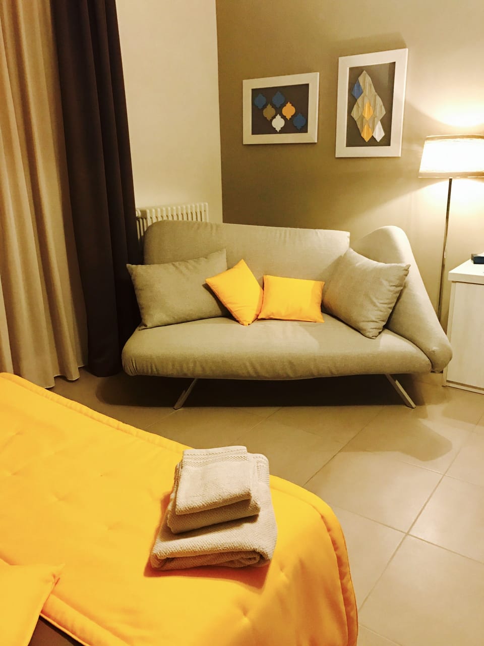 Double Room, Balcony | Minibar, desk, rollaway beds (surcharge), WiFi (free)