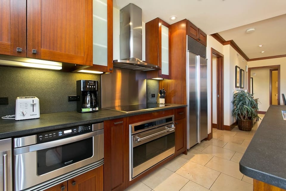 Private kitchen designed by Chef Roy Yamaguchi