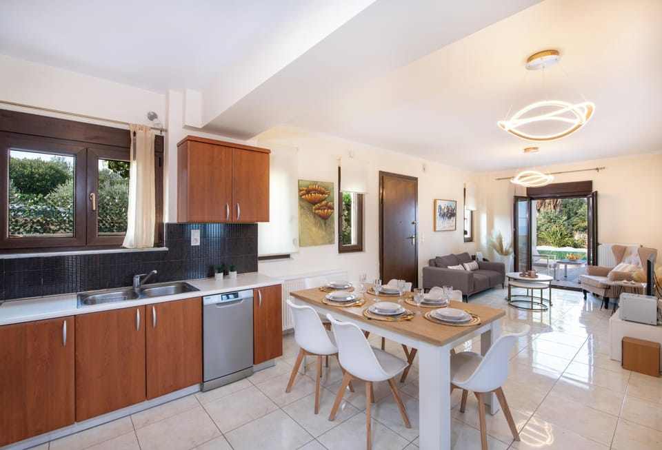 Villa Althaea spreads in 3 levels and covers 145 m2 in total