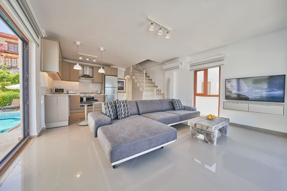 Lush contemporary living area