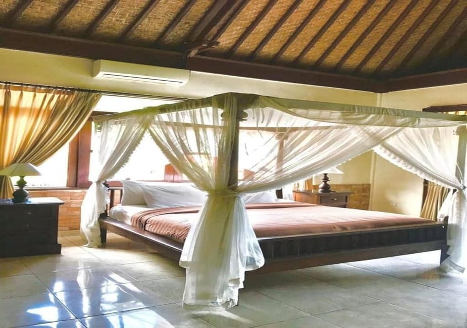 7 bedrooms, individually furnished, desk, free WiFi