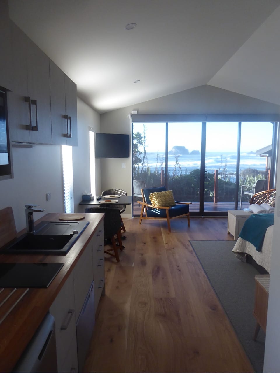 Studio 2 - Island View | Private kitchen | Coffee/tea maker, fridge, microwave, stovetop