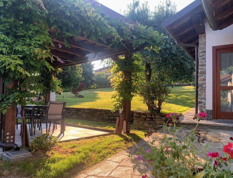 Comfort Cottage, 2 Bedrooms, Garden View, Annex Building (Il Granaio) | Terrace/patio