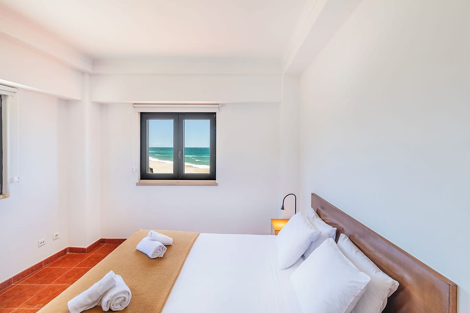 Apartment, 2 Bedrooms | Blackout drapes, free WiFi, bed sheets, wheelchair access
