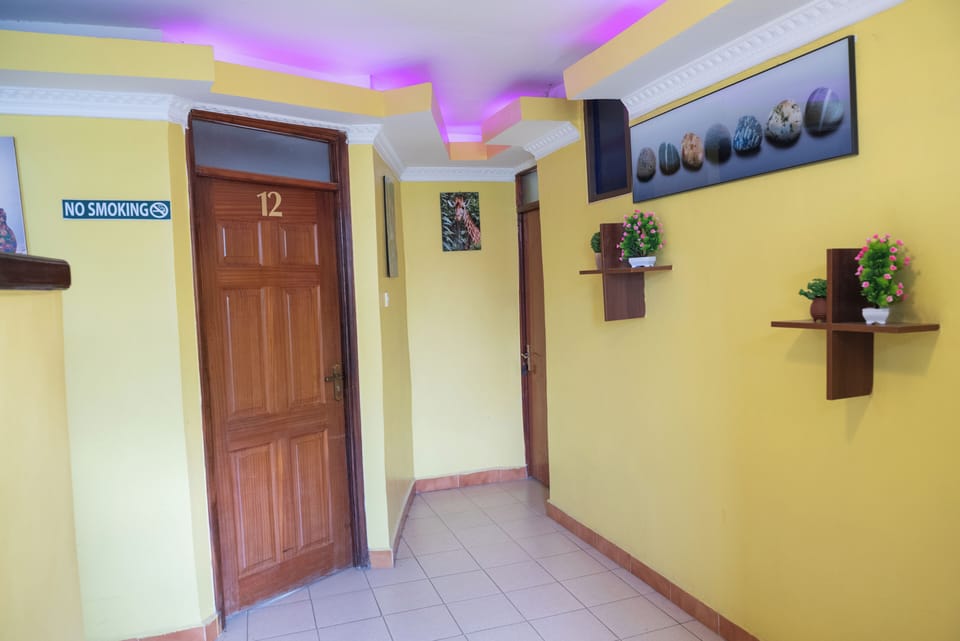 Javilla Eagles Safari Guest House Bed and Breakfast in Nairobi County