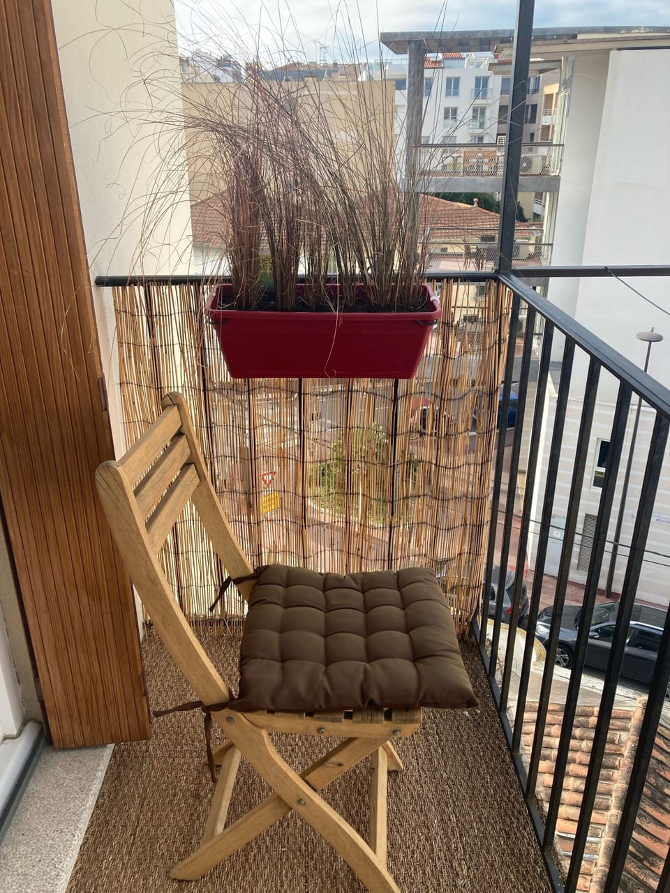 Rear Balcony 