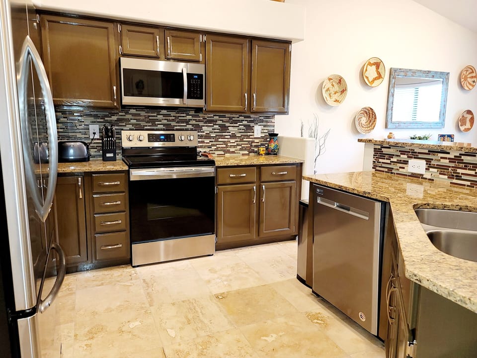Updated Kitchen with New Stove and Microwave