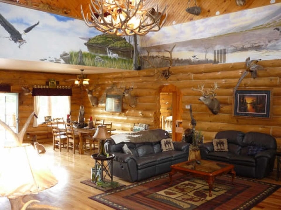Deer Haven Great Room With Big Screen Tv