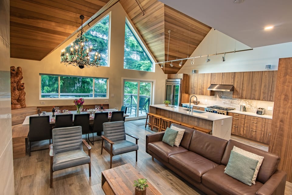 Spacious Living Area