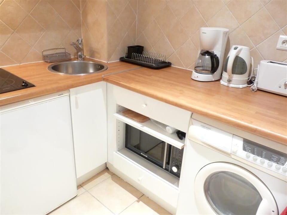 Equipped, Functional Kitchen