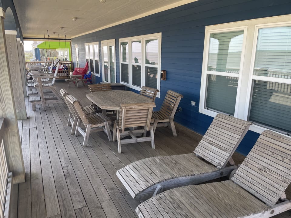 Plenty of deck furniture to lounge on
