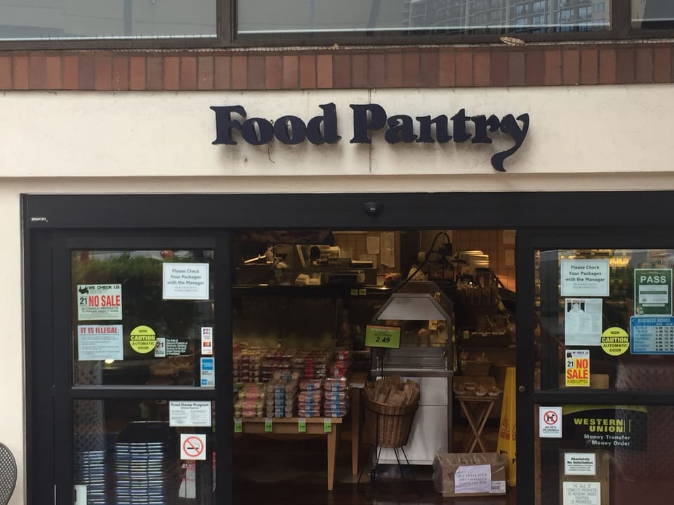 Minutes to Food Pantry 