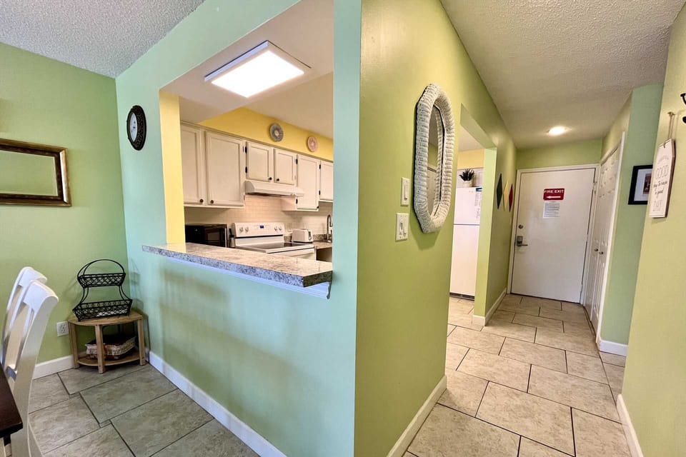 Another view of the kitchen - lots of counter space!