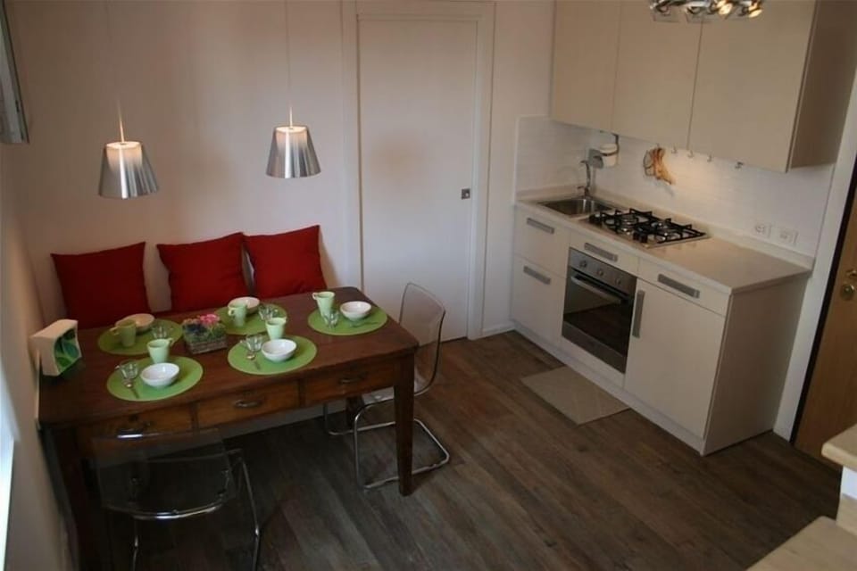 dining area - with antique table -