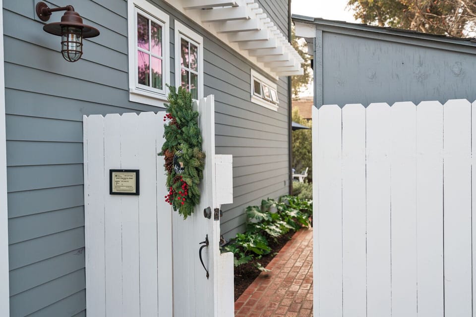 Private entrance