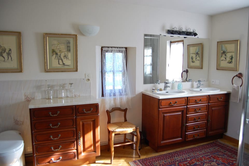 Connecting  bathroom to master suite.