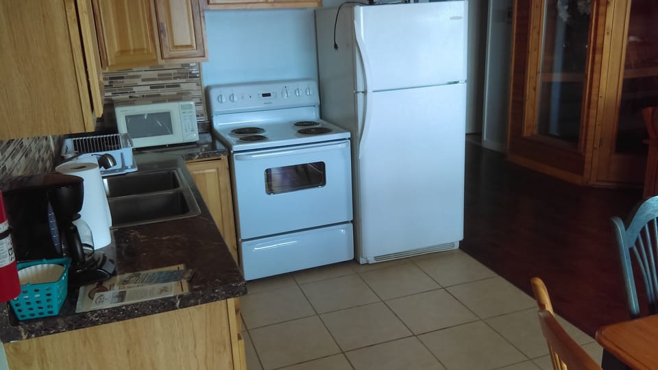 Downstairs kitchen