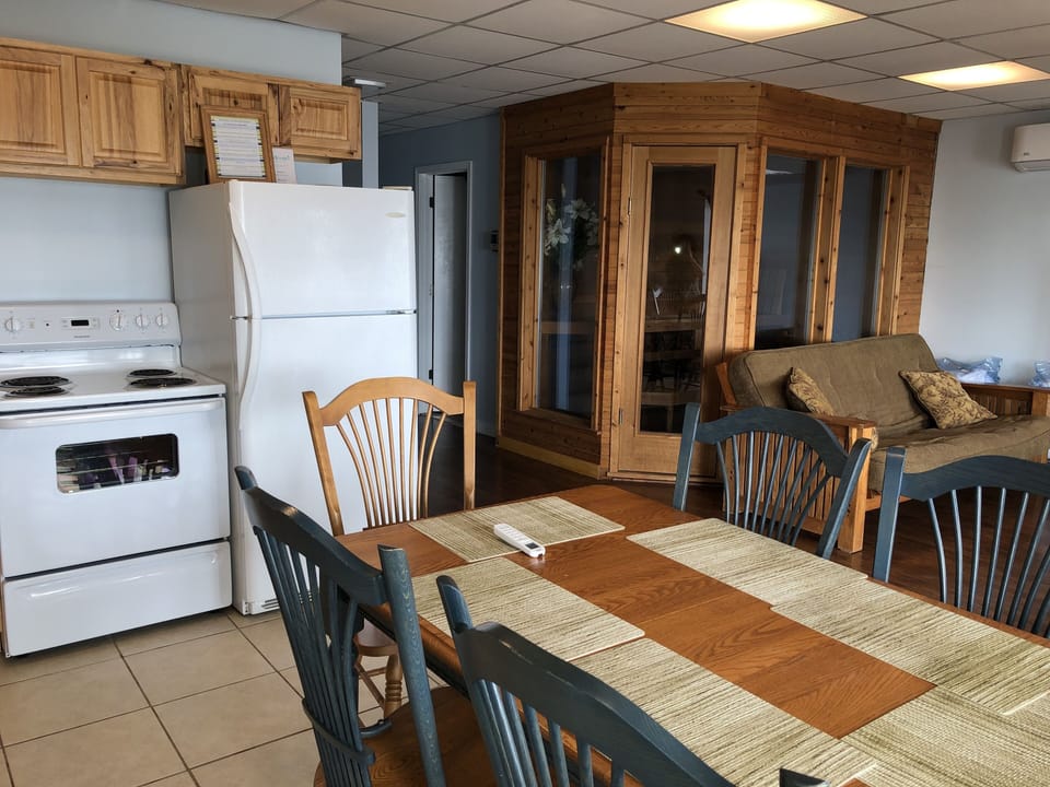 Downstairs Dining Room  Area