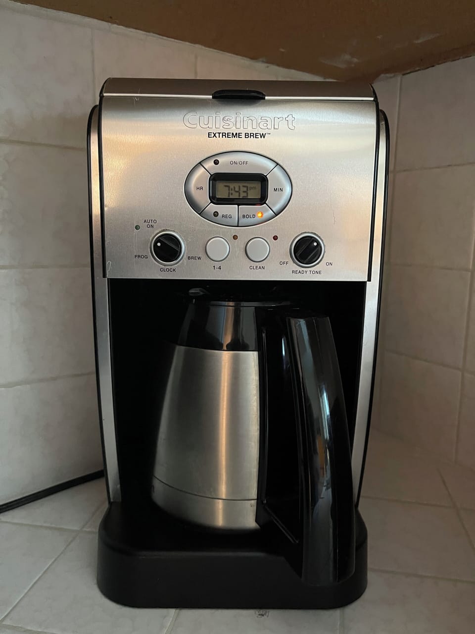Electric Cuisinart Extreme Brew Coffee Maker