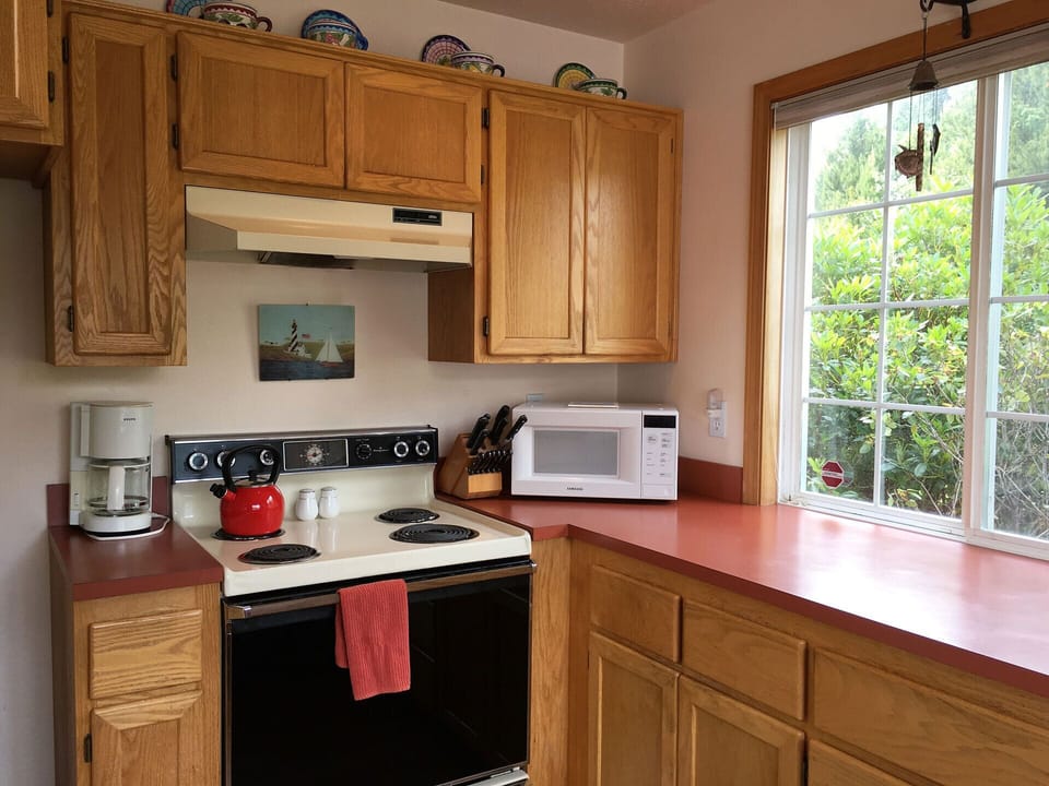 Microwave, Coffee Pot, Range - we also have a toaster and blender.