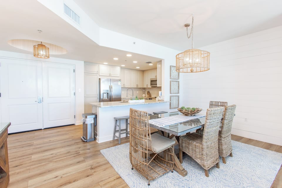 Dining Room 1.0