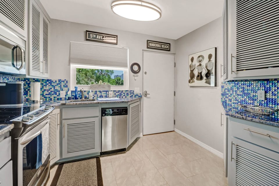 Kitchen with all the amenities!
