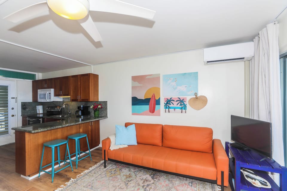 Comfortable and spacious studio with wifi and Spectrum cable