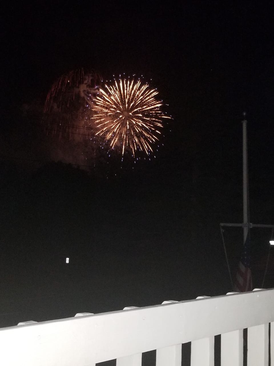 July 4th view from upper deck - 3rd level