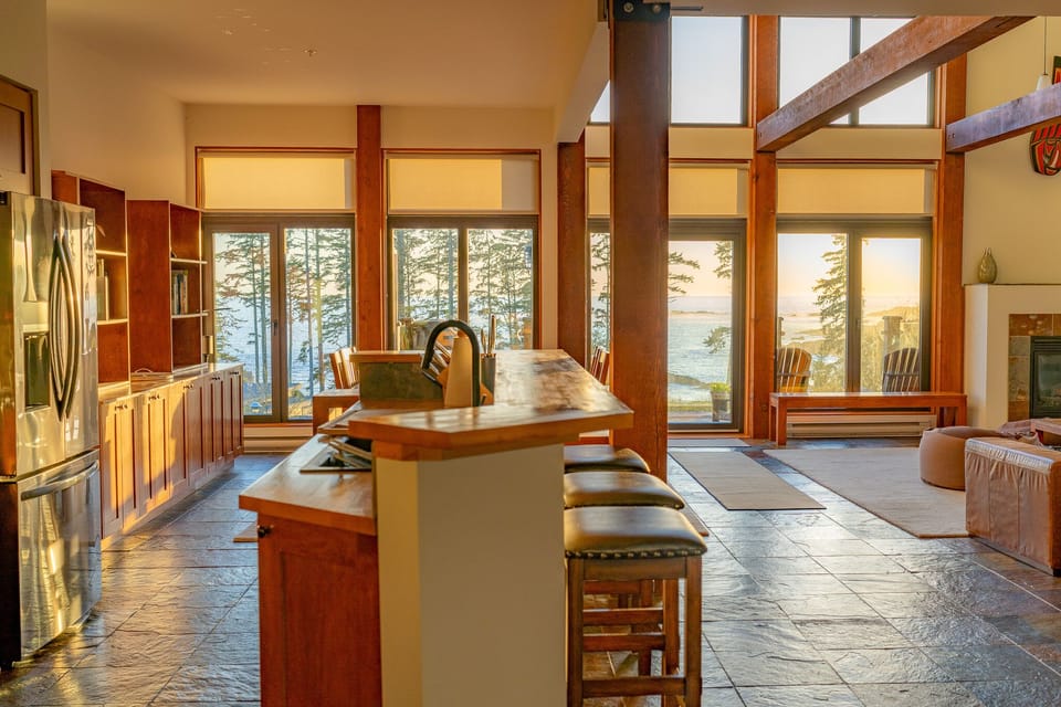Kitchen Island