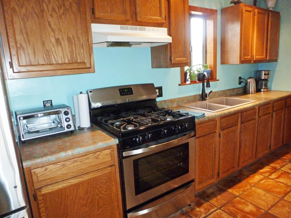Fully equipped kitchen
