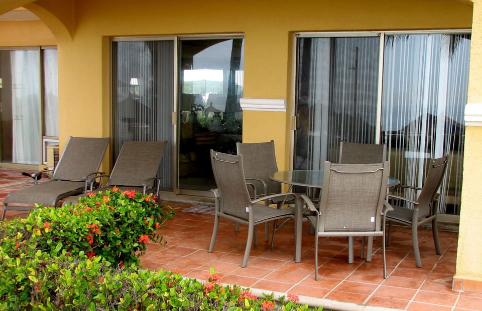 Ground-level private patio