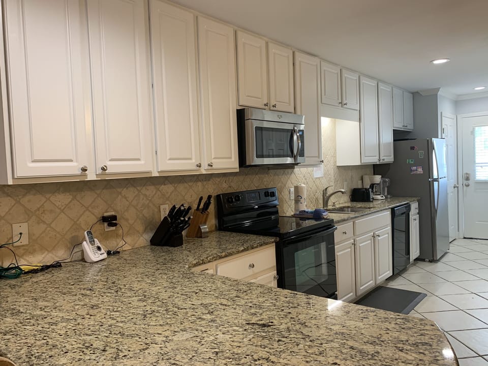 Granite counter tops and lots of storage