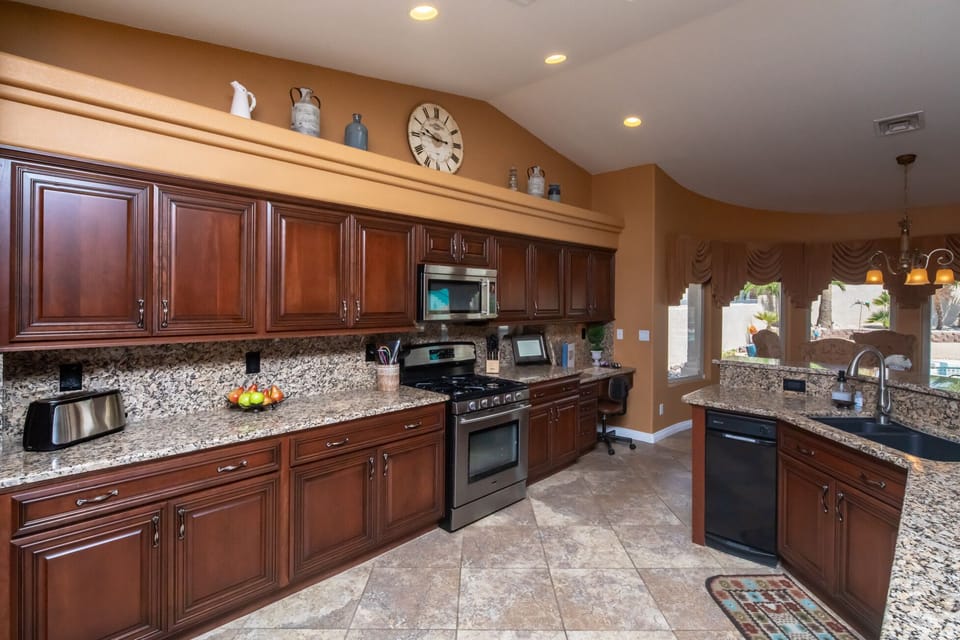 Lots of counter space