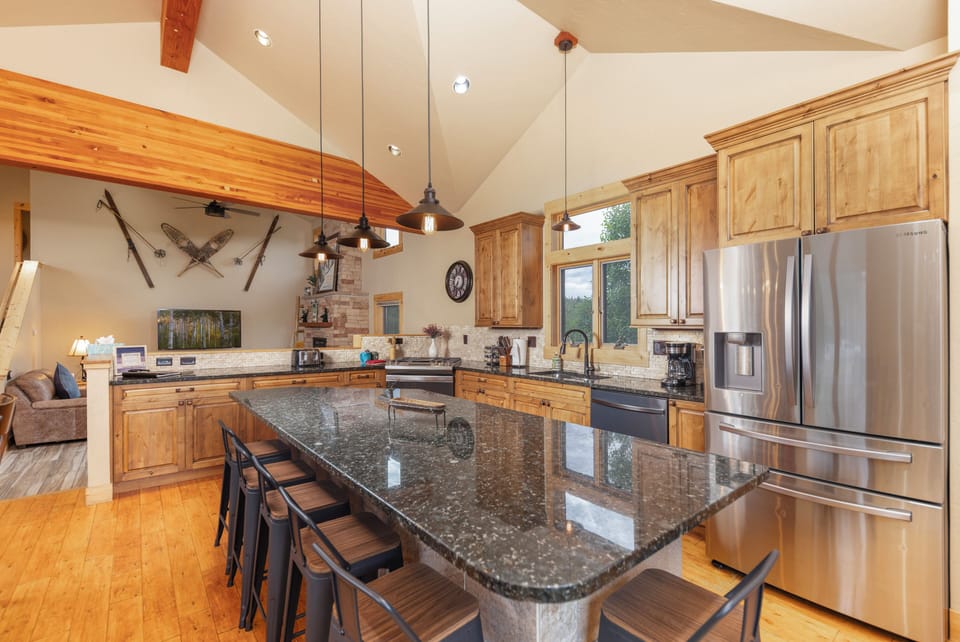 spacious kitchen and living areas perfect for large groups 